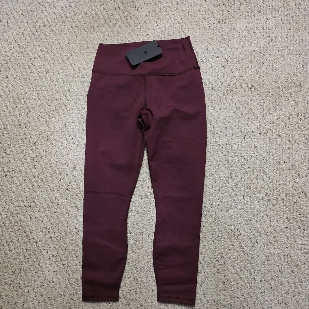 FABLETCIS Burgundy leggings M NWT